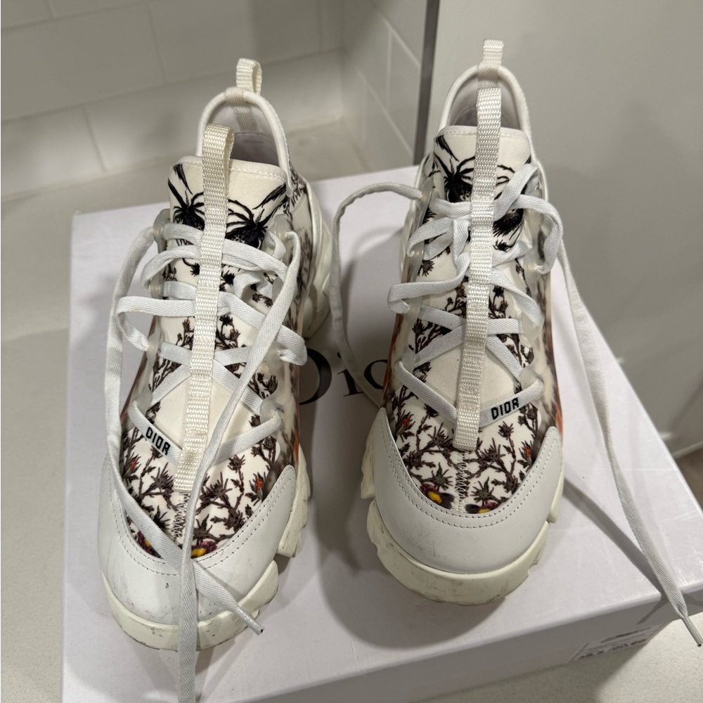 Dior sneakers - Picture 2 of 10